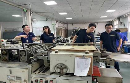 Hyundai (Jiangsu) Construction Machinery Co., Ltd. visita la fábrica Headman